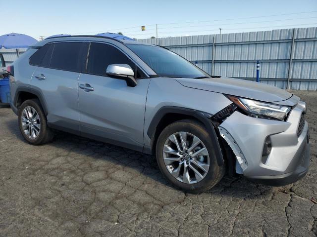 2T3C1RFV3NC195291 Toyota RAV4 XLE P