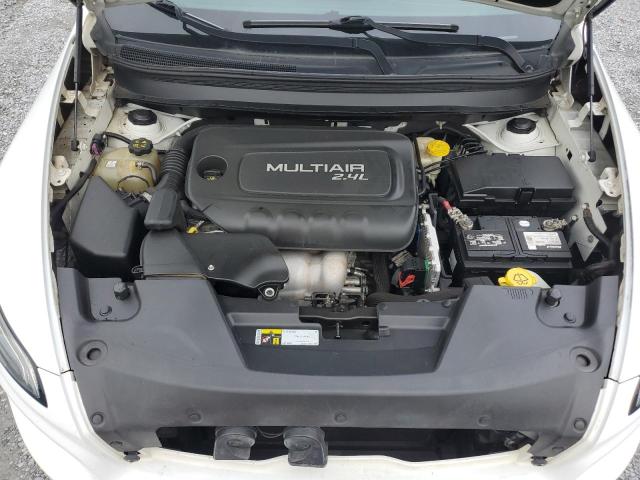 1C4PJLCB5EW163354 Jeep Cherokee Latitude