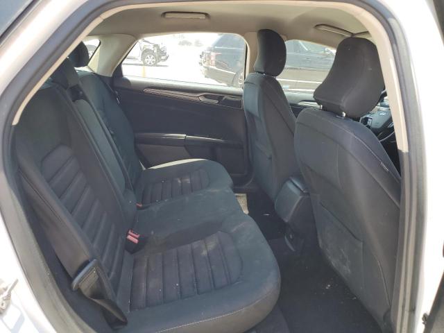 3FA6P0H78HR260378 Ford FUSION SE