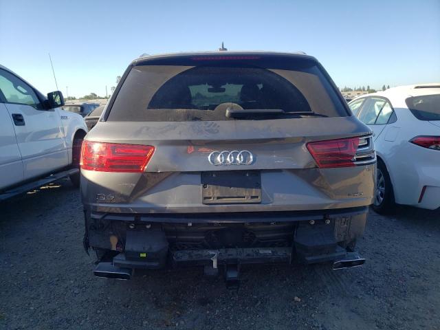 WA1LHAF73JD017427 Audi Q7 Premium Plus