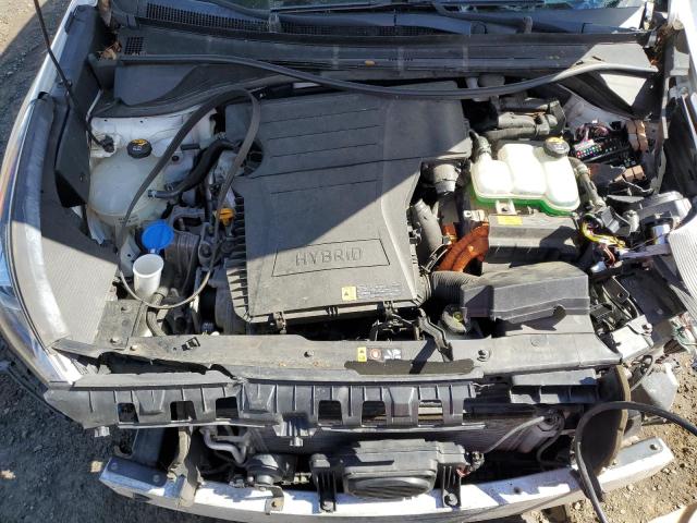 KNDCB3LC8H5081620 KIA NIRO FE