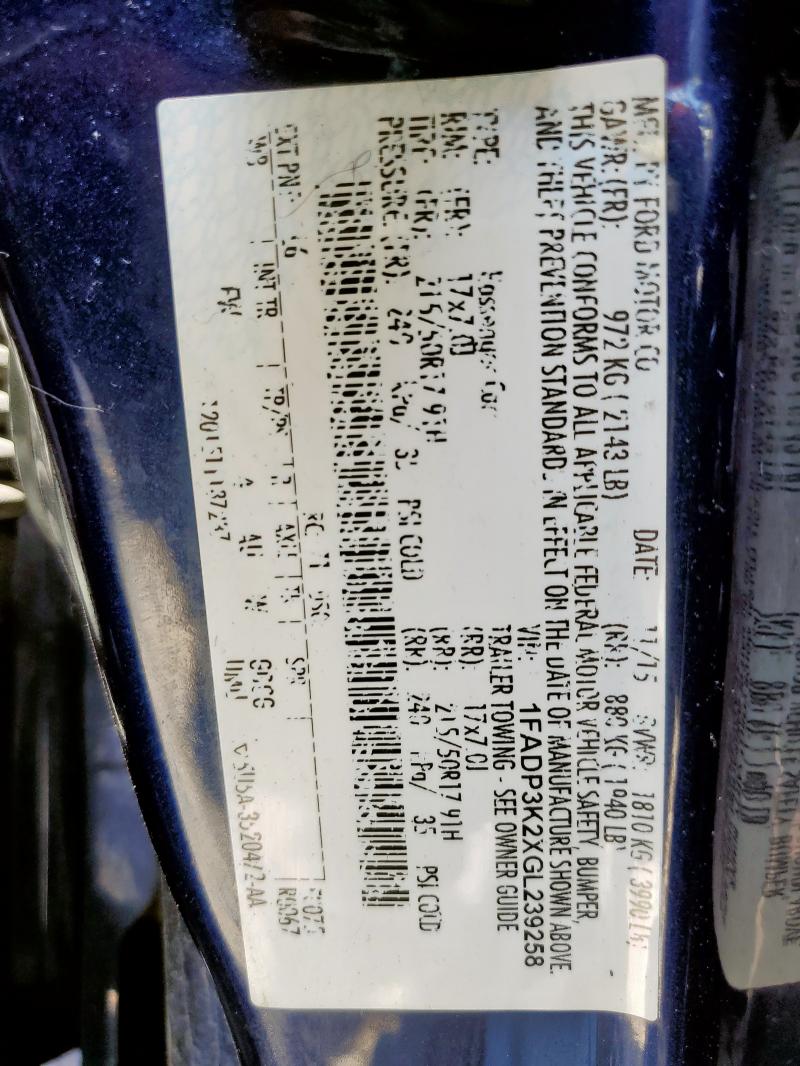 1FADP3K2XGL239258 Ford FOCUS SE