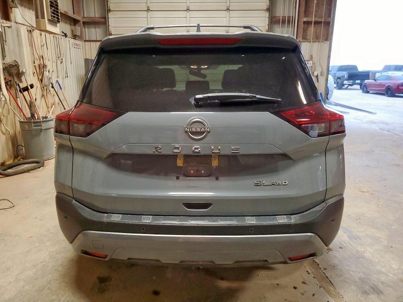 5N1BT3CB2PC745531 Nissan Rogue Sl