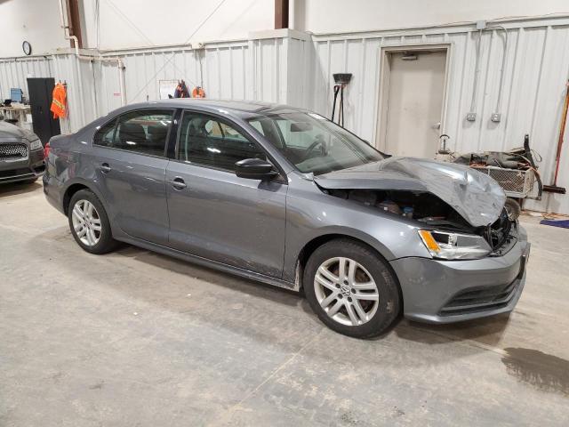 3VW2K7AJ4FM350947 Volkswagen 2015