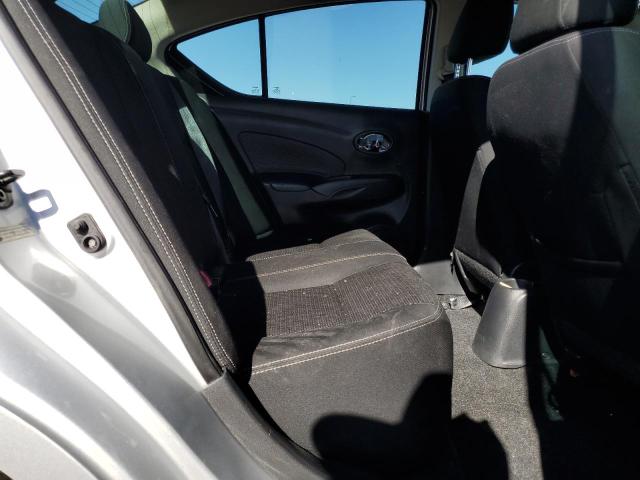 3N1CN7AP2JK437692 Nissan Versa