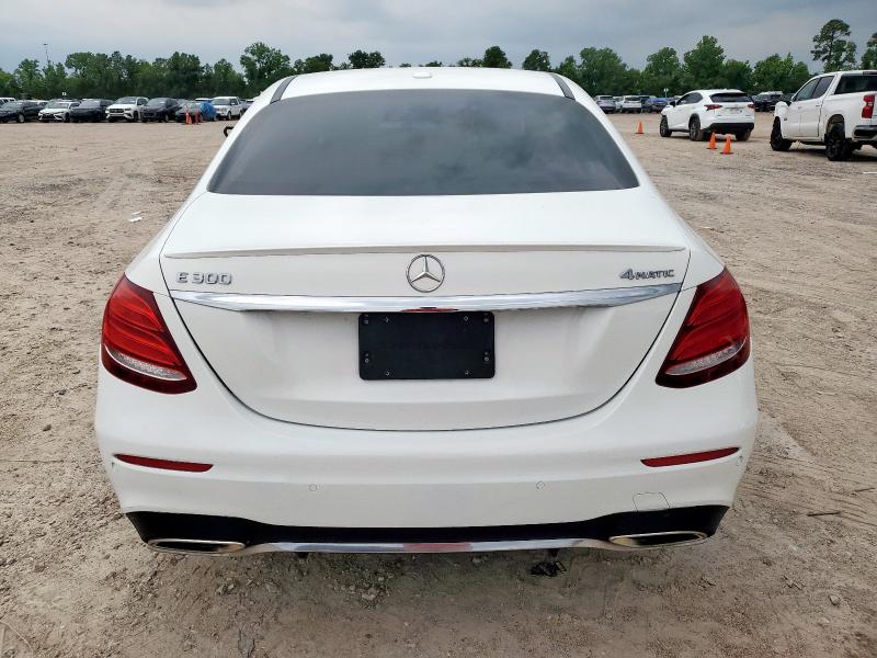 WDDZF4KB1HA140260 Mercedes-Benz E 300 4MAT