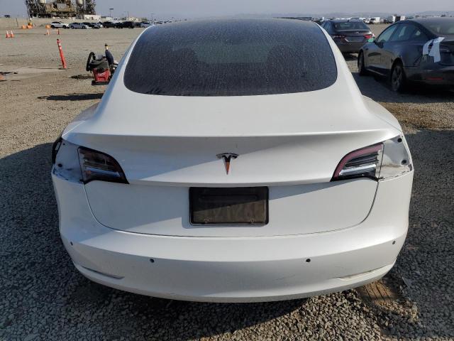 5YJ3E1EA8KF484784 Tesla MODEL 3