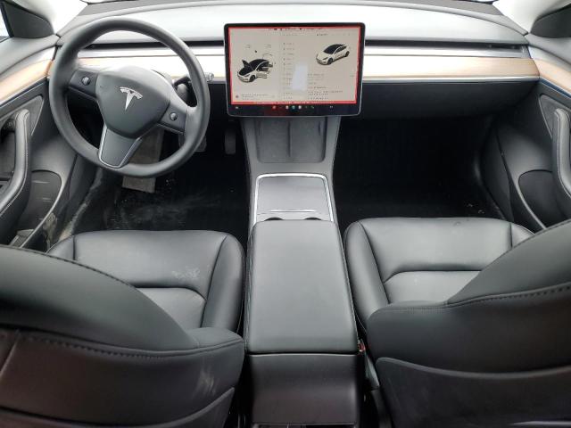 5YJ3E1EB6MF998693 Tesla 2021