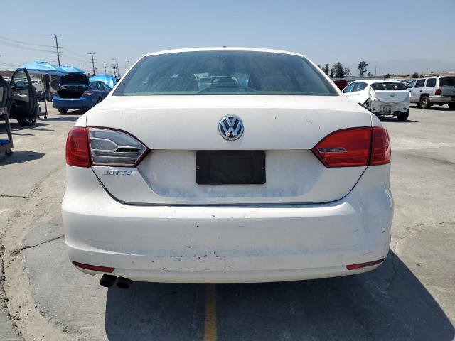 3VW2K7AJ2EM356471 Volkswagen 2014
