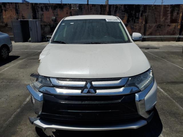 JA4AD3A36HZ027238 Mitsubishi Outlander