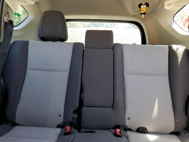 JTMBFREV4FD117615 Toyota RAV4 LE