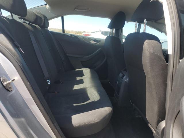 3VW2K7AJ4FM297196 Volkswagen 2015
