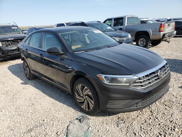 3VWE57BU5MM013374 Volkswagen tsi