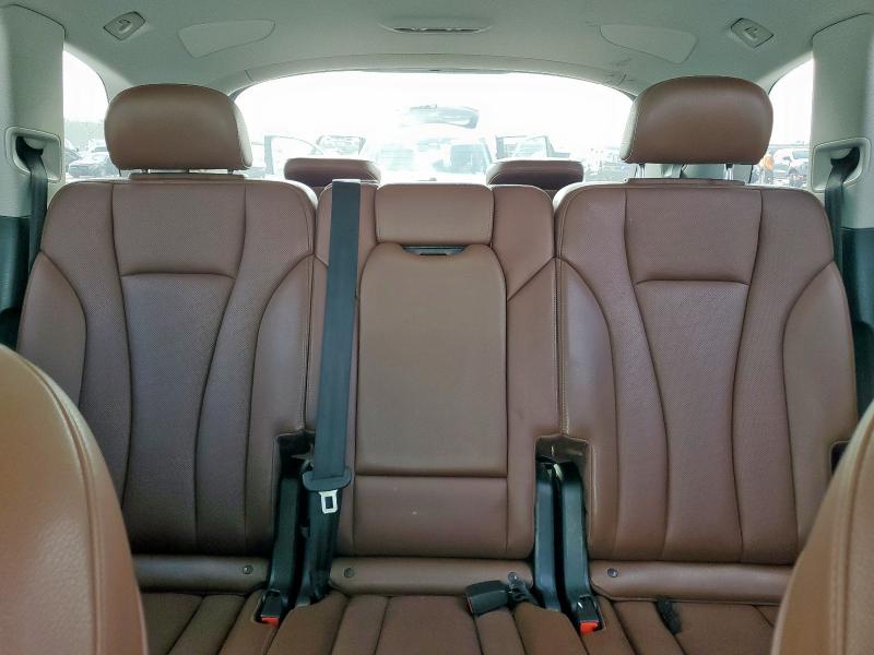 WA1VAAF77JD016925 Audi Q7 PRESTIG