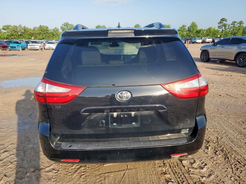 5TDDZ3DC8KS220712 Toyota SIENNA XLE