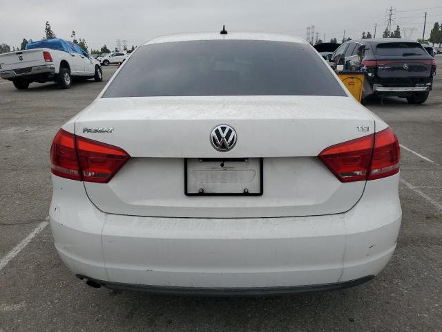 1VWAT7A38EC039905 Volkswagen 2014