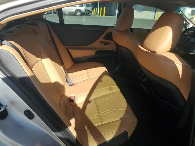 58AFA1C11RU041670 Lexus a25a-fxs, 3nm