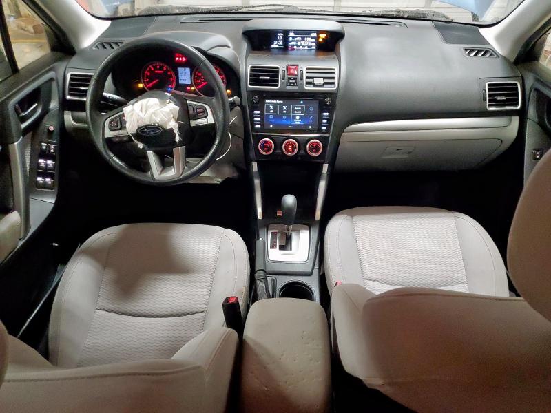JF2SJADC7HH403701 Subaru FORESTER 2