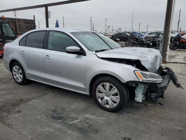 3VWD17AJ9EM280422 Volkswagen 2014