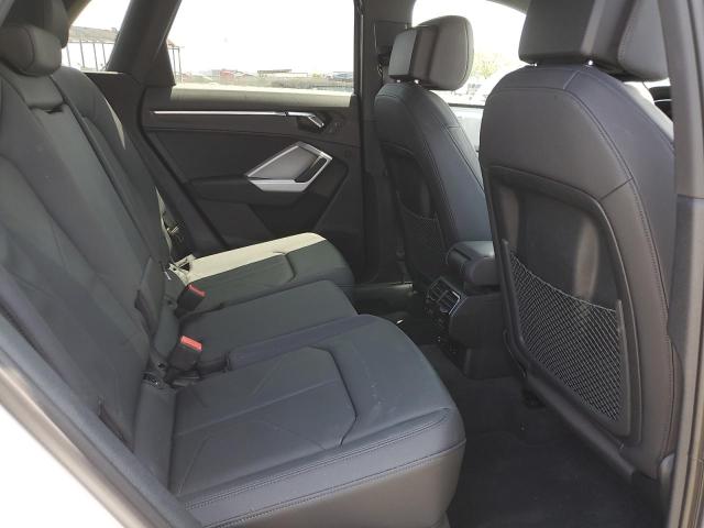 WA1EECF3XN1057845 Audi Q3 PREMIUM