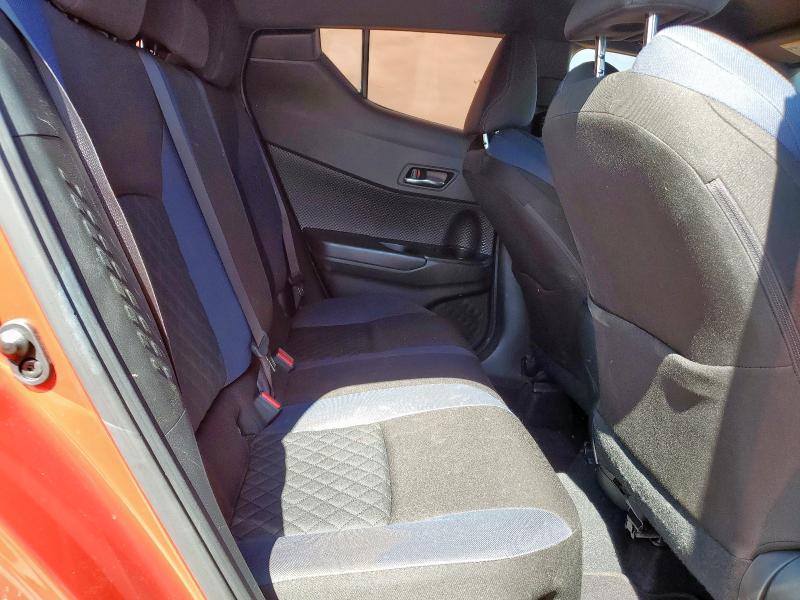 JTNKHMBX9M1115548 Toyota C-HR XLE