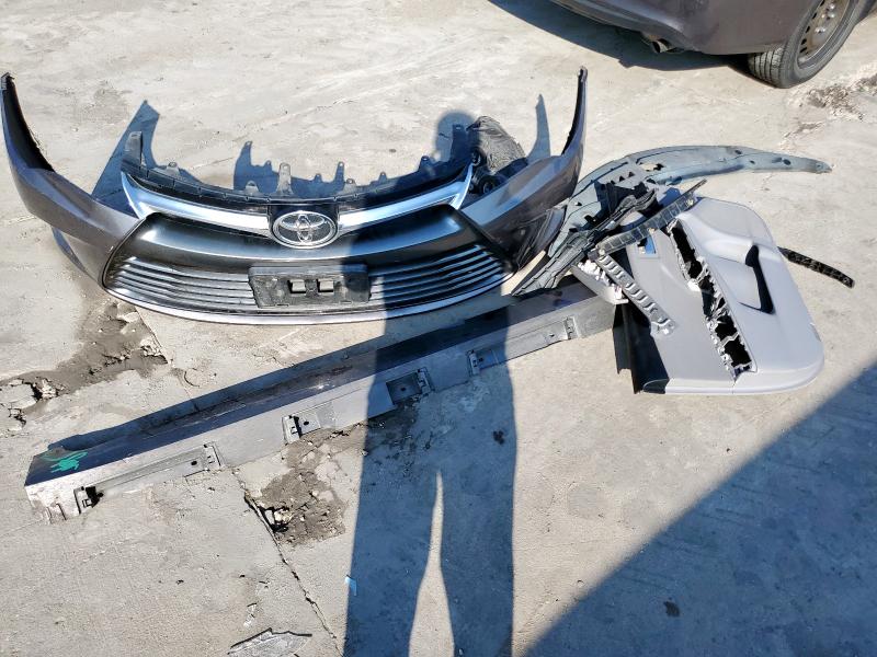 4T4BF1FK3FR447625 Toyota CAMRY LE
