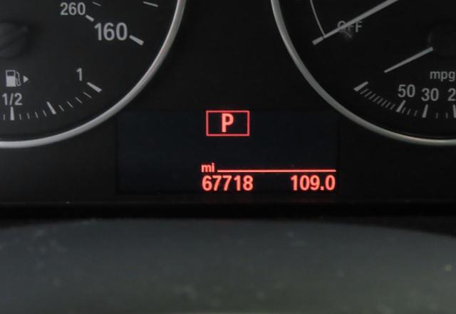 WBXHT3C32G5F64656 BMW X1