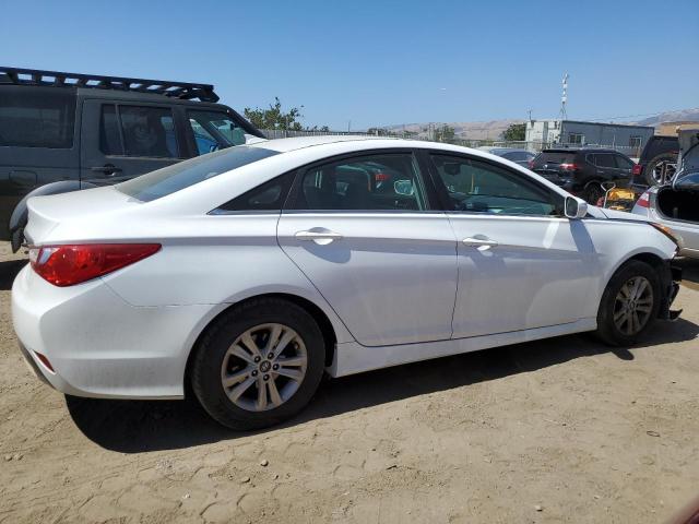 5NPEB4AC2EH842591 Hyundai gamma