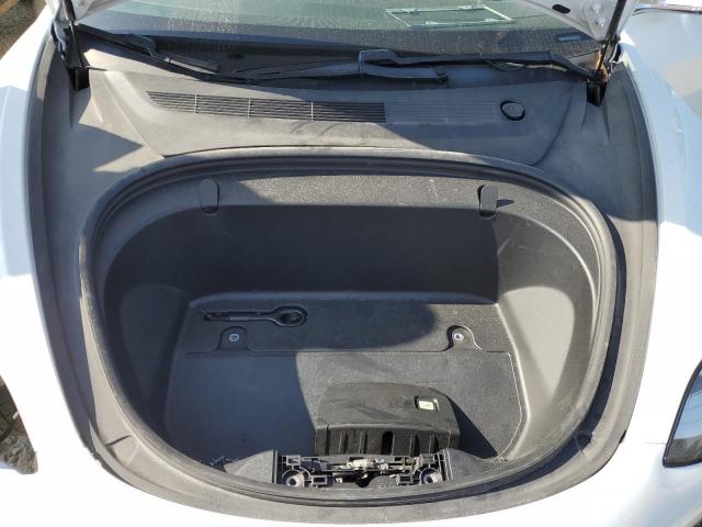 5YJ3E1EA8KF484784 Tesla MODEL 3
