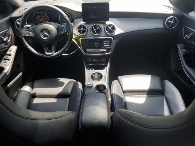 WDDSJ4EB8JN568823 Mercedes-Benz CLA 250