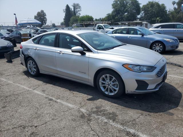 3FA6P0LU7KR106460 Ford FUSION SE