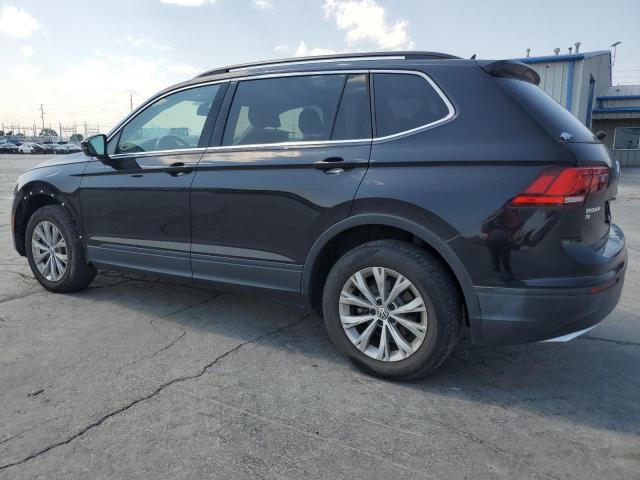 3VV2B7AXXKM044497 Volkswagen TIGUAN SE