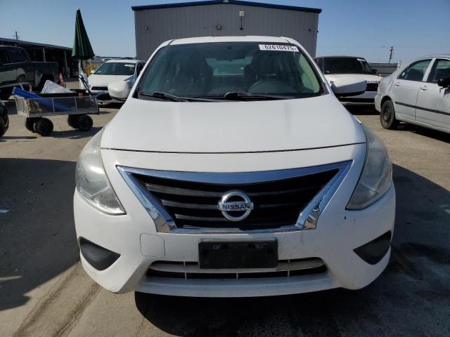 3N1CN7AP1FL842752 Nissan 2015