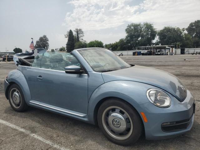 3VW517AT0GM820121 Volkswagen 2016