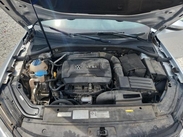 1VWAS7A32GC033149 Volkswagen 2016