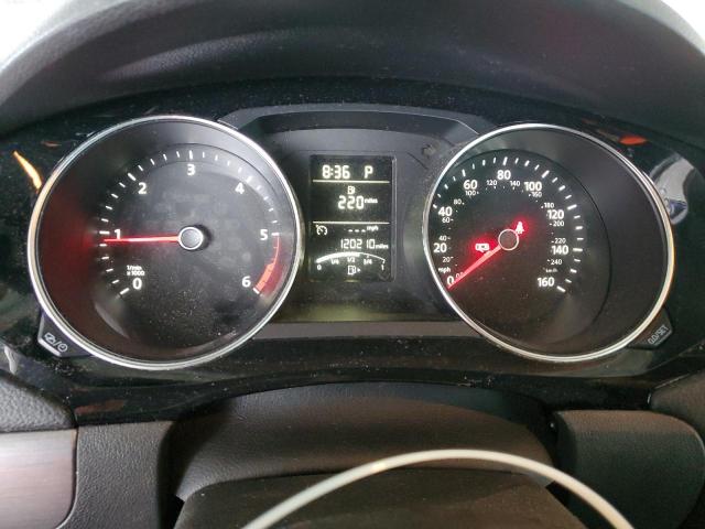 3VWLA7AJ2FM425670 Volkswagen 2015