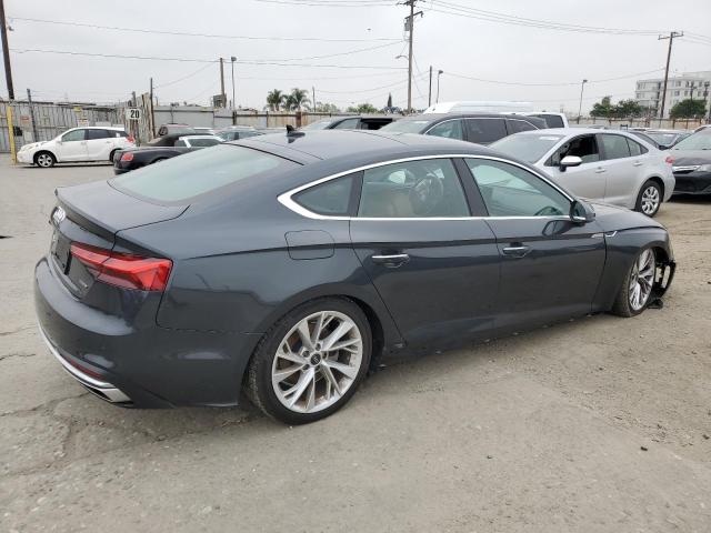 WAUABCF59NA009989 Audi 40 tfsi (2.0t)