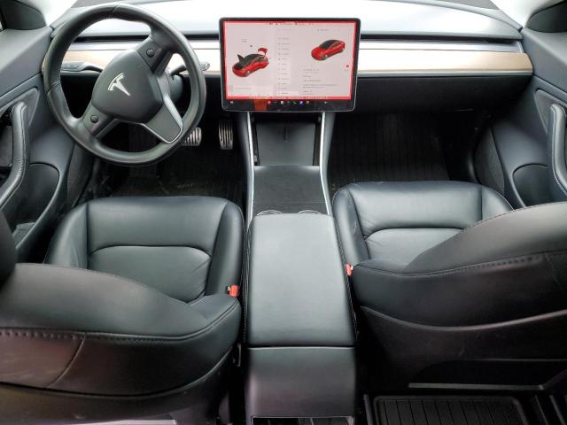 5YJ3E1EA8JF049472 Tesla MODEL 3