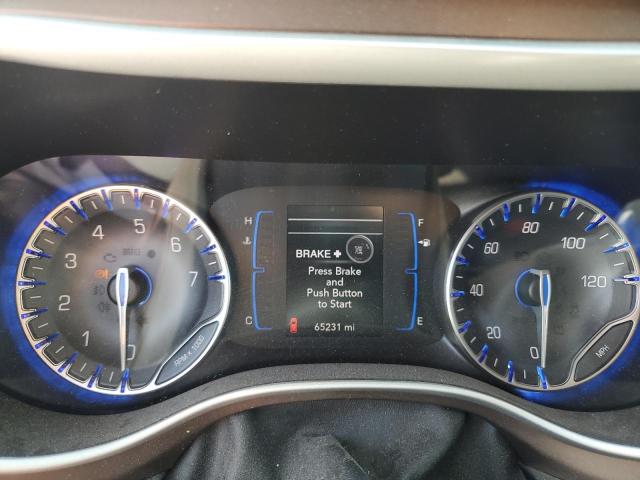 2C4RC1DG3HR797020 Chrysler 2017