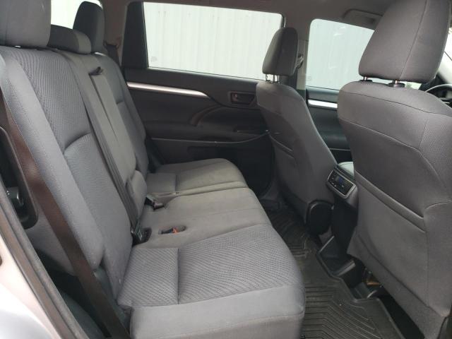 5TDBKRFH2FS121445 Toyota Highlander