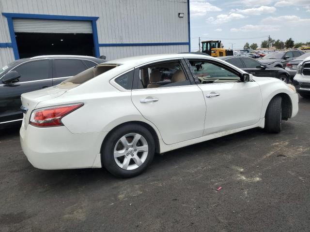 1N4AL3AP6FN335094 Nissan 2015