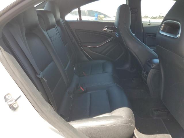 WDDSJ4EB8KN744108 Mercedes-Benz m270