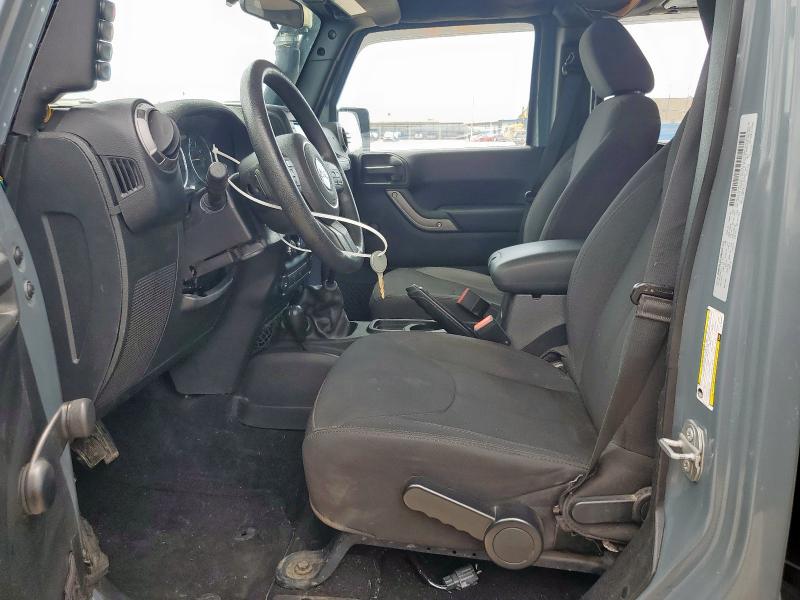 1C4BJWDG1FL563937 Jeep WRANGLER U