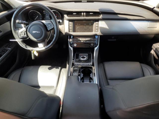SAJBD4BN0HCY36349 Jaguar XF PREMIUM