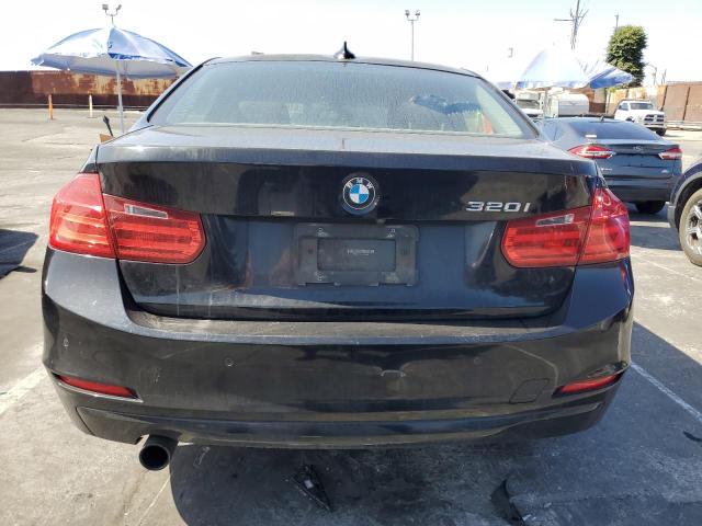 WBA3B1C56EP678722 BMW 320i