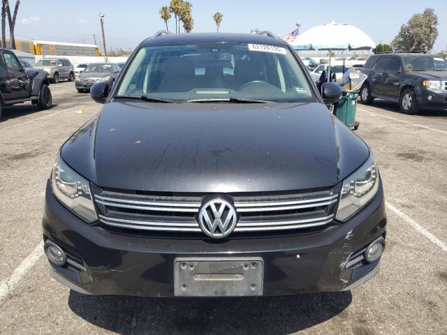 WVGAV7AX3GW521095 Volkswagen 2016
