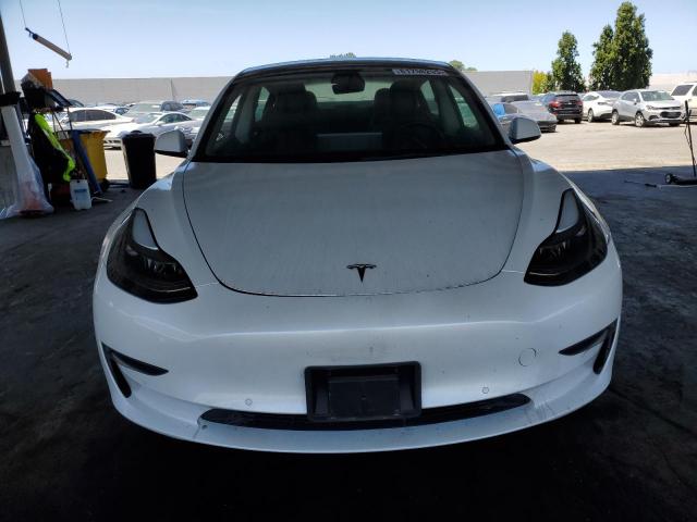 5YJ3E1EA6NF107360 Tesla 2022