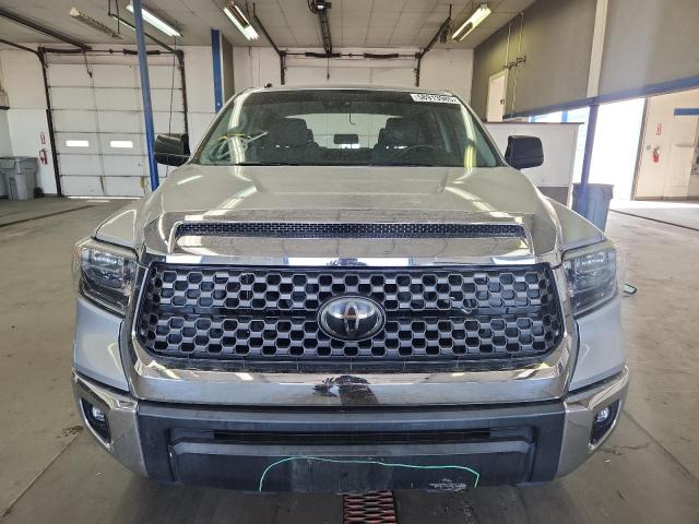 5TFDY5F16JX730740 Toyota TUNDRA CRE