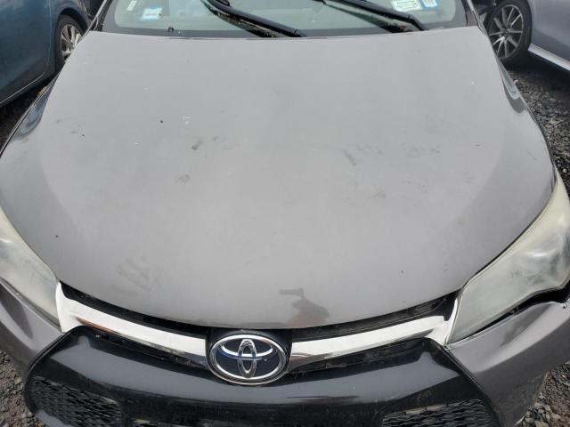 4T1BF1FKXHU712487 Toyota CAMRY LE