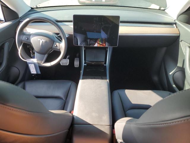 5YJYGDEF4LF038470 Tesla 2020